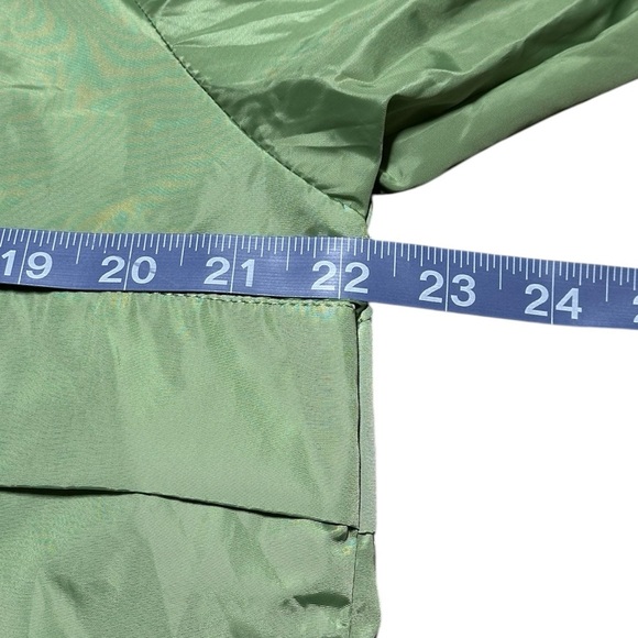 FabFitFun X Bala Green Windbreaker Nylon Jacket S/M - Picture 7 of 9